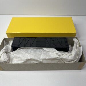 Accurail Model Train Kit 4200 40' O.B. Box Car Steel Ends Unassembled